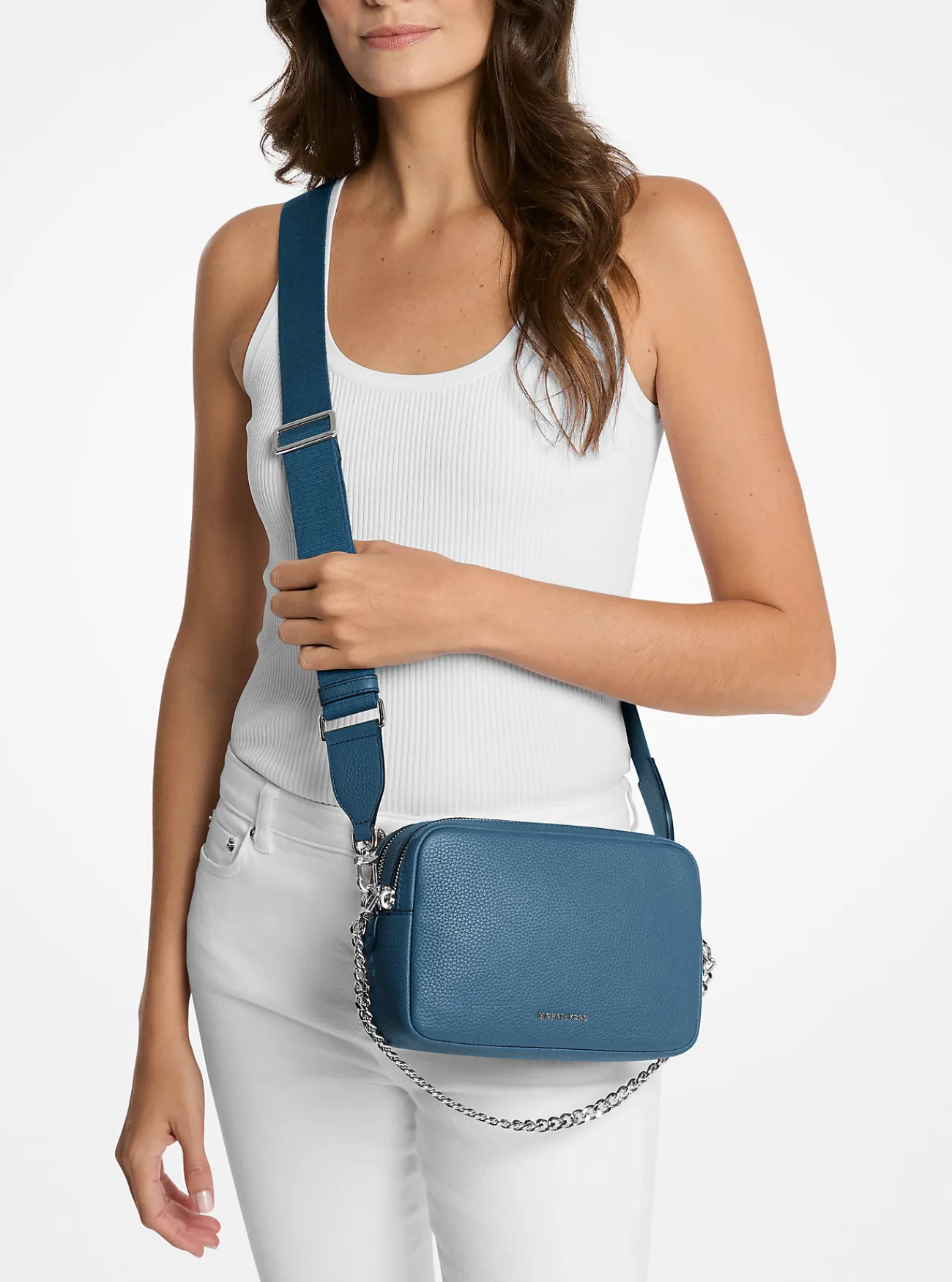 Michael Kors Cameracrossbodytas Bryant van getrommeld leer, middelgroot DONKERCHAMBRAY Sale