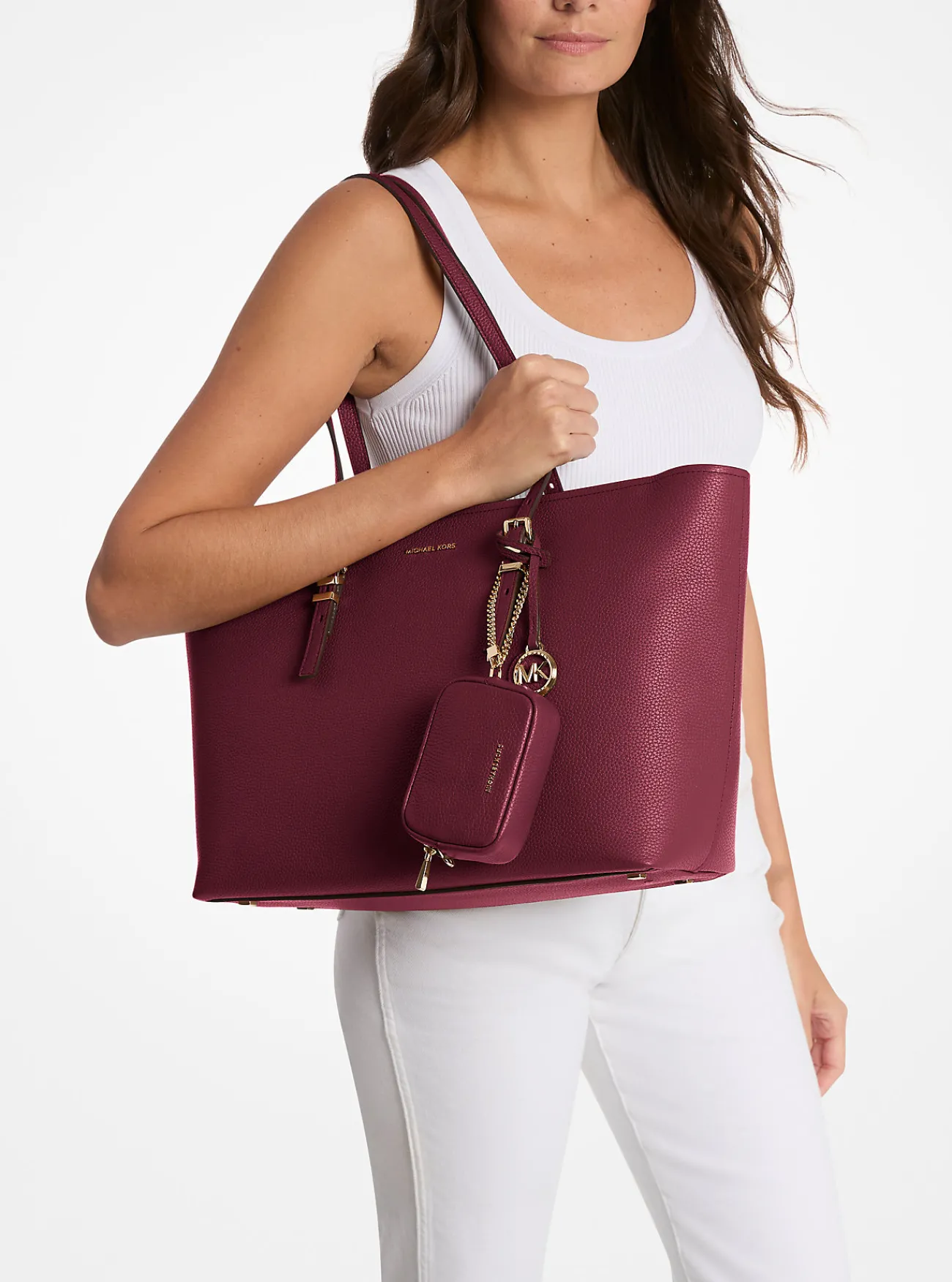Michael Kors Draagtas Quinn van getrommeld leer, groot MOERBEI Hot