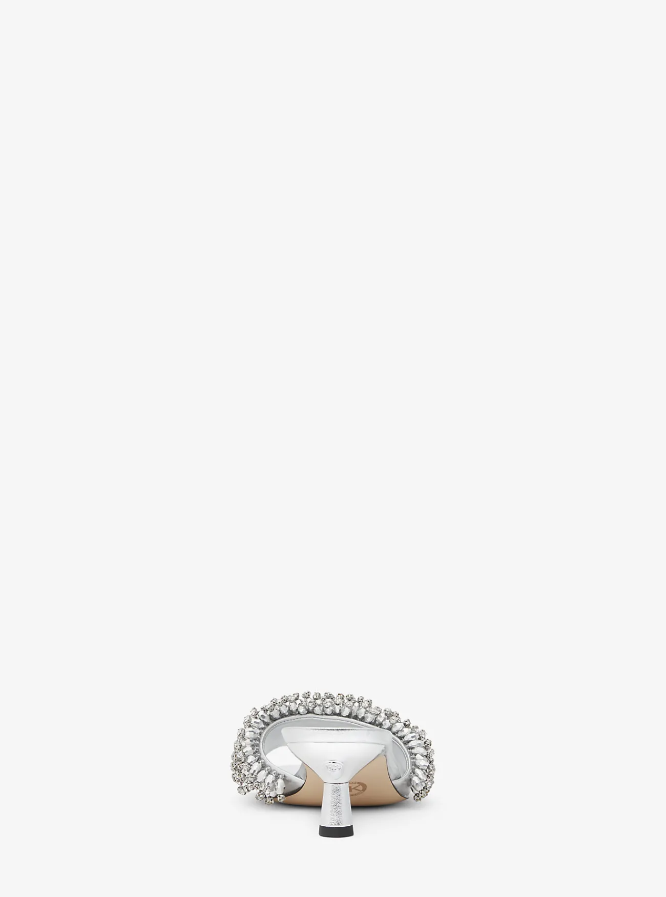 Michael Kors Sandaal Amal van metallic leer versierd met kristallen en hakje ZILVER Online